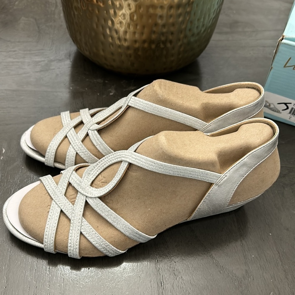 LIFESTRIDE Yaya Strappy Dress Sandals - Picture 6 of 11